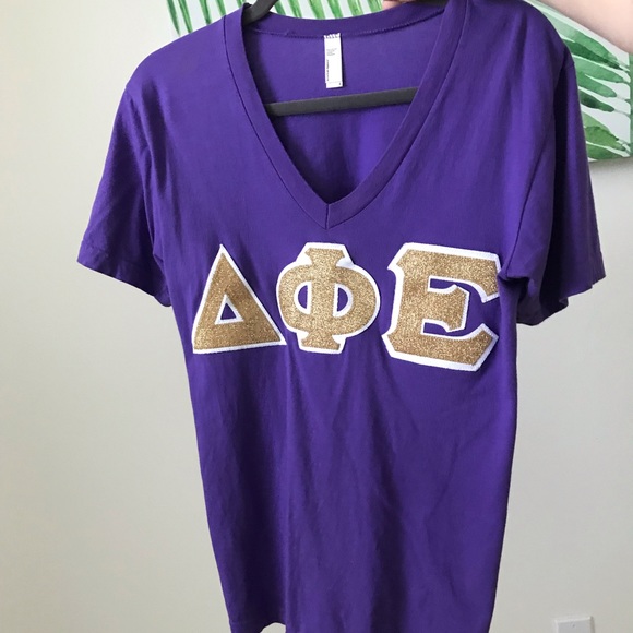 delta phi epsilon apparel